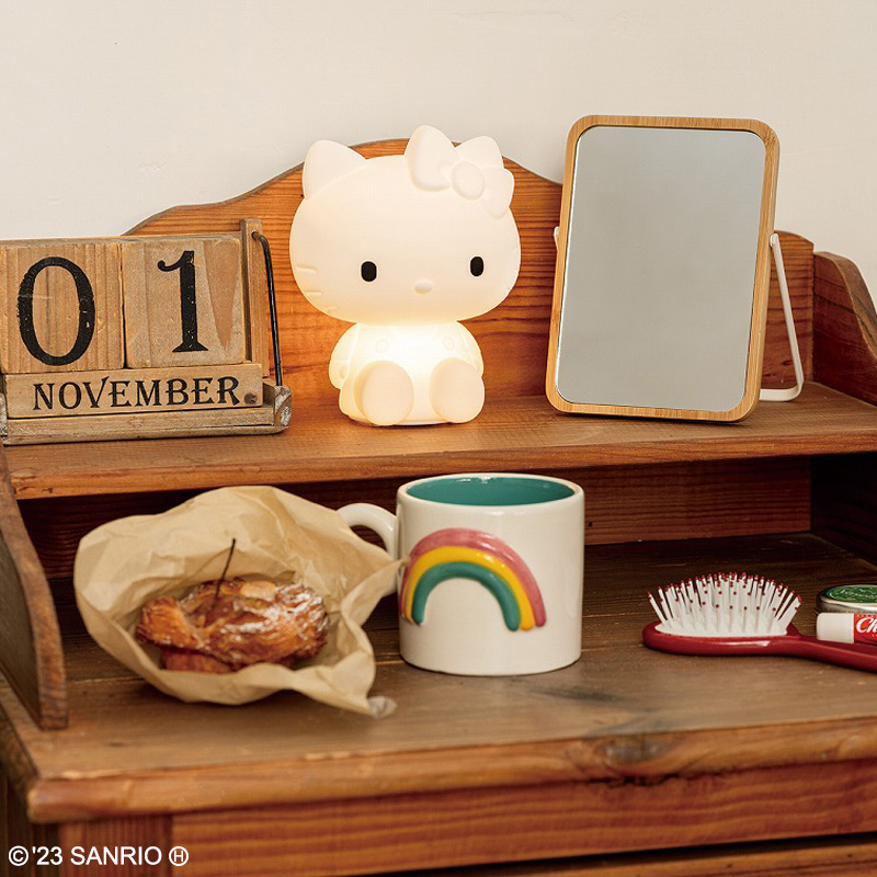 HELLO KITTY 造型夜燈隨手一擺都是裝飾